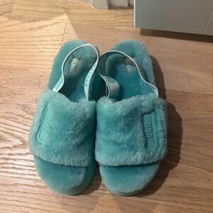UGG Aqua Fluffy Slippers
